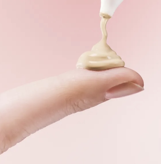 SKIN 1004 - Madagascar Centella Poremizing Velvet Finish Sunscreen :