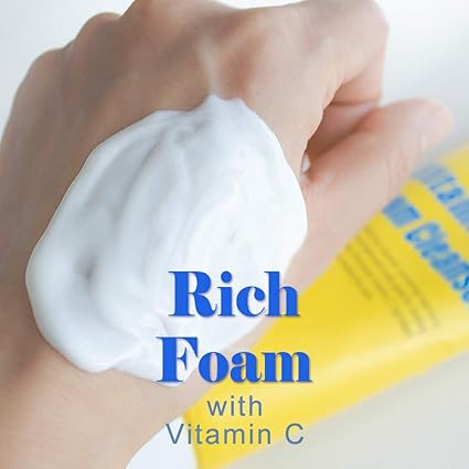 O!Geti Vitamin C Foam Face Cleanser: غسول اوجيتي الرغوي